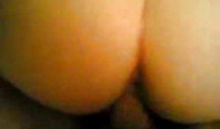 زرق و برق دار کلمبیایی Dildo Tittyfuck شگفت انگیز را ارائه سک با زن عمو می دهد
