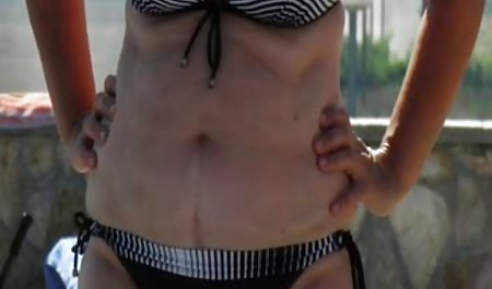 بررسی سوالات برهنه با مودارهای تراشیده برهنه Beach Voyeur HD سیکس سک