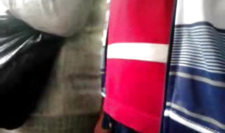نوجوان بیکینی سیاه سک پیرزن لعنتی Pov آماتور