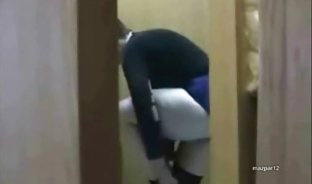 او یک فرد یاهو سک مزاحم است - مشغول خدمت کردن به برخی از مبهم ها با بتا است